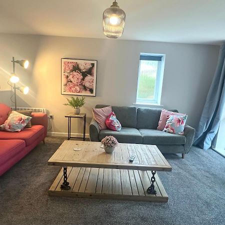 Superb 2 Bed 2 Bathroom Free Parking Derby Esterno foto